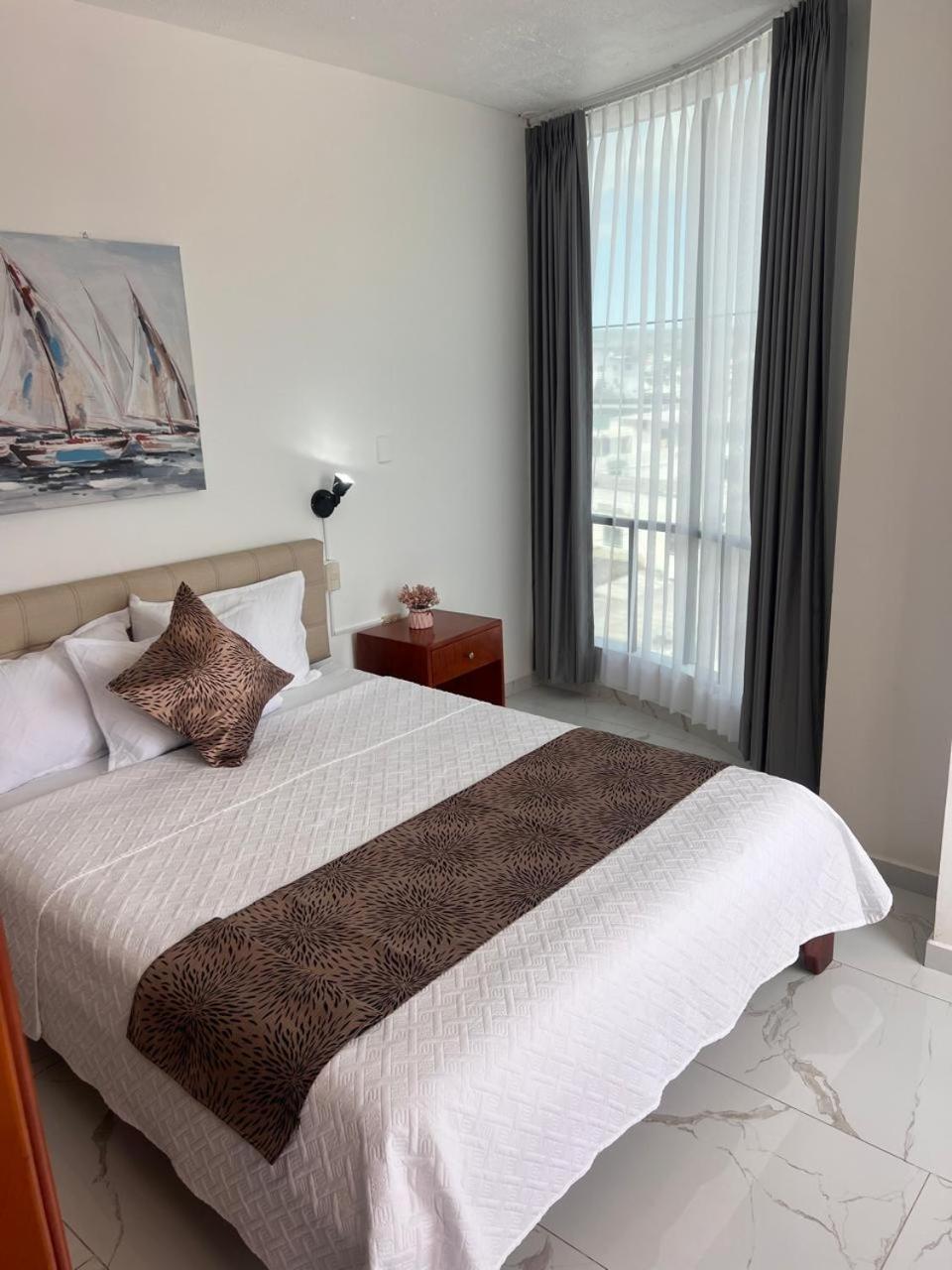 Hostal Carliza Puerto Ayora  Εξωτερικό φωτογραφία